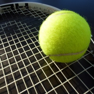 2 heures de location d'un terrain de Tennis autour de Paris